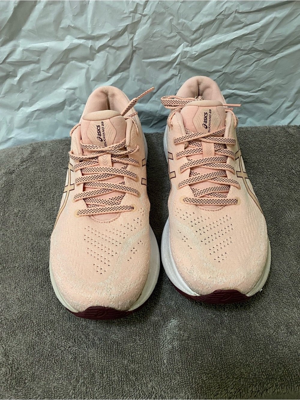 ASICS Women's Blush Pink Athletic Running Shoes size 9
